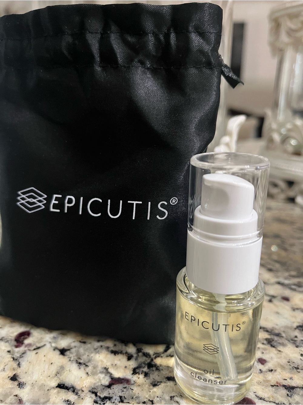 Epicutis Oil Cleanser - MedSpa Profesional Strength Travel Size